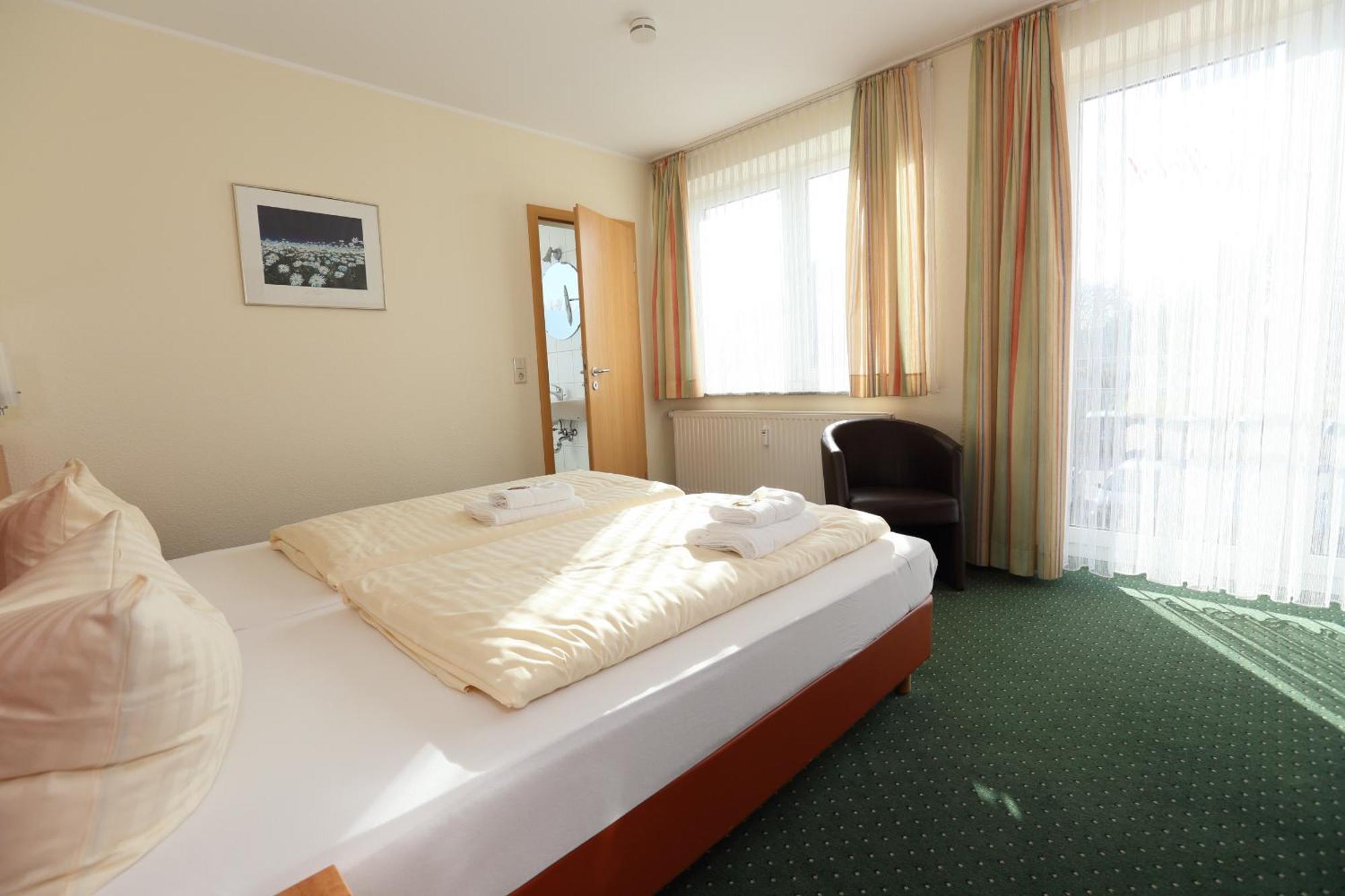 Hotel am Holzhafen Stade Exterior foto
